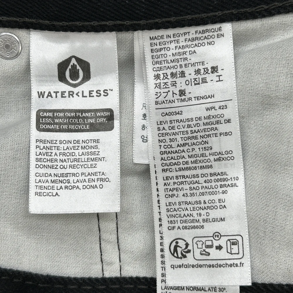 Levi's 550 Jeans Mens 36x32 Relaxed Fit Black Denim Tapered Leg Waterless USA
